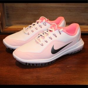 Nike Women’s Lunar Control Vapor 2 Golf Shoes